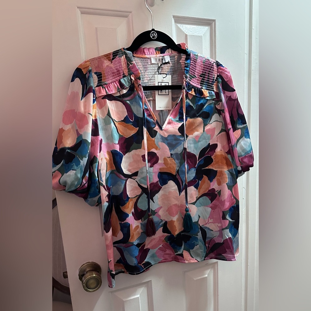 THML Puff Sleeve Blouse NWT 🩷